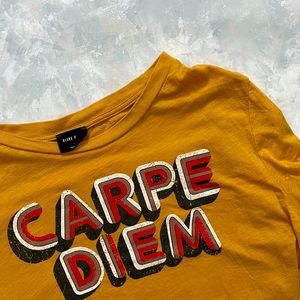Graphic Tee Carpe Diem